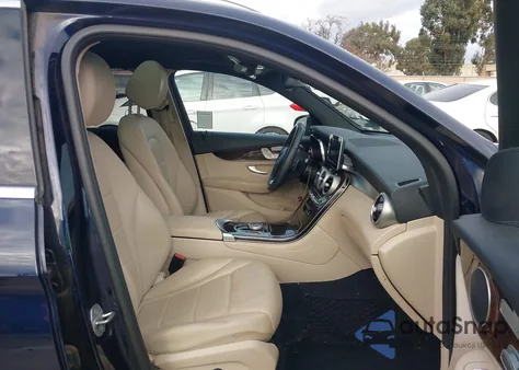 2018 Mercedes-Benz Glc 300 4Matic из США, поврежденный, VIN WDC0G4KB4JV017173